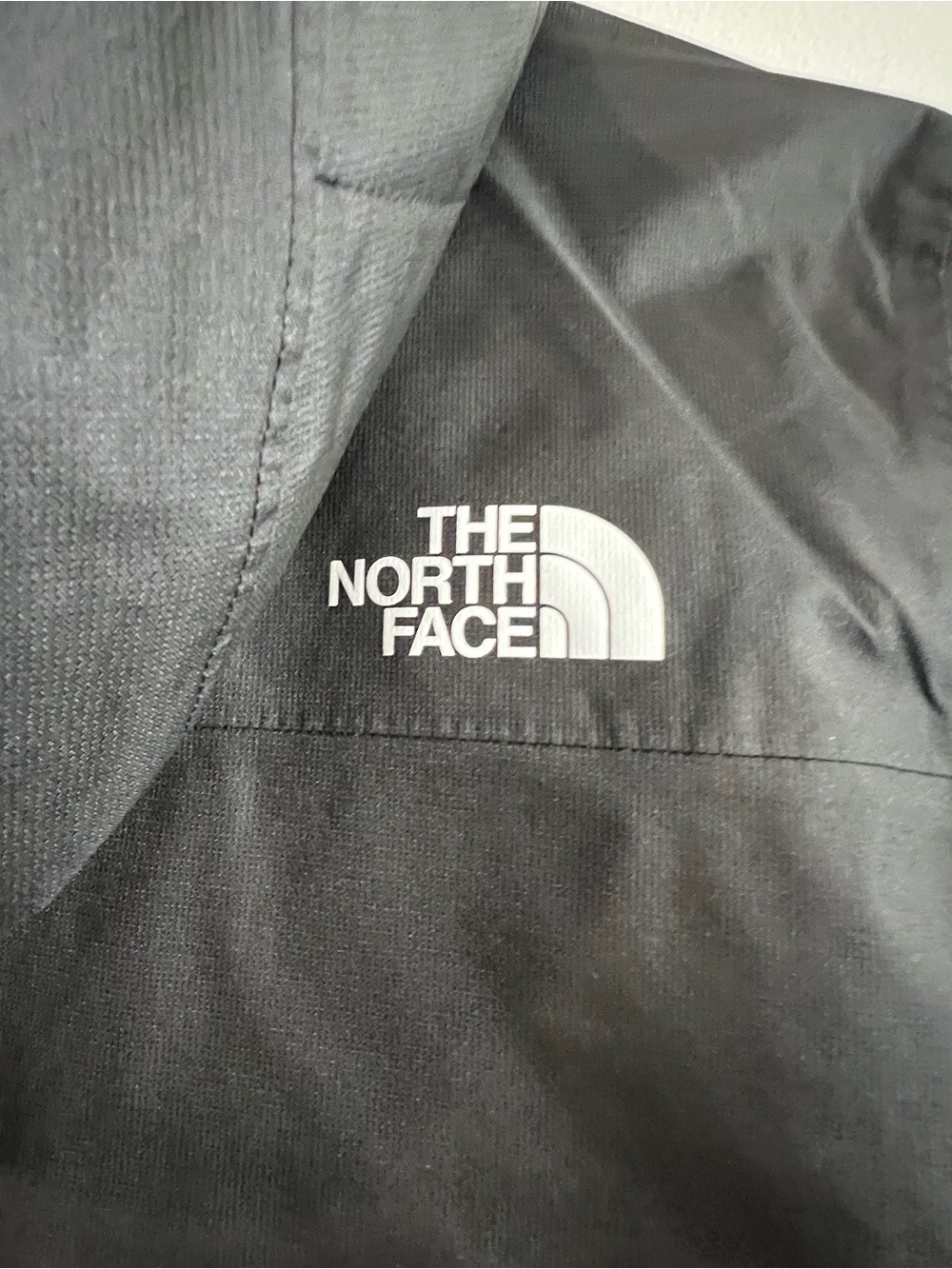 The North Face Black Hooded Raincoat Jacket boys 7-8 - Picture 4 of 12